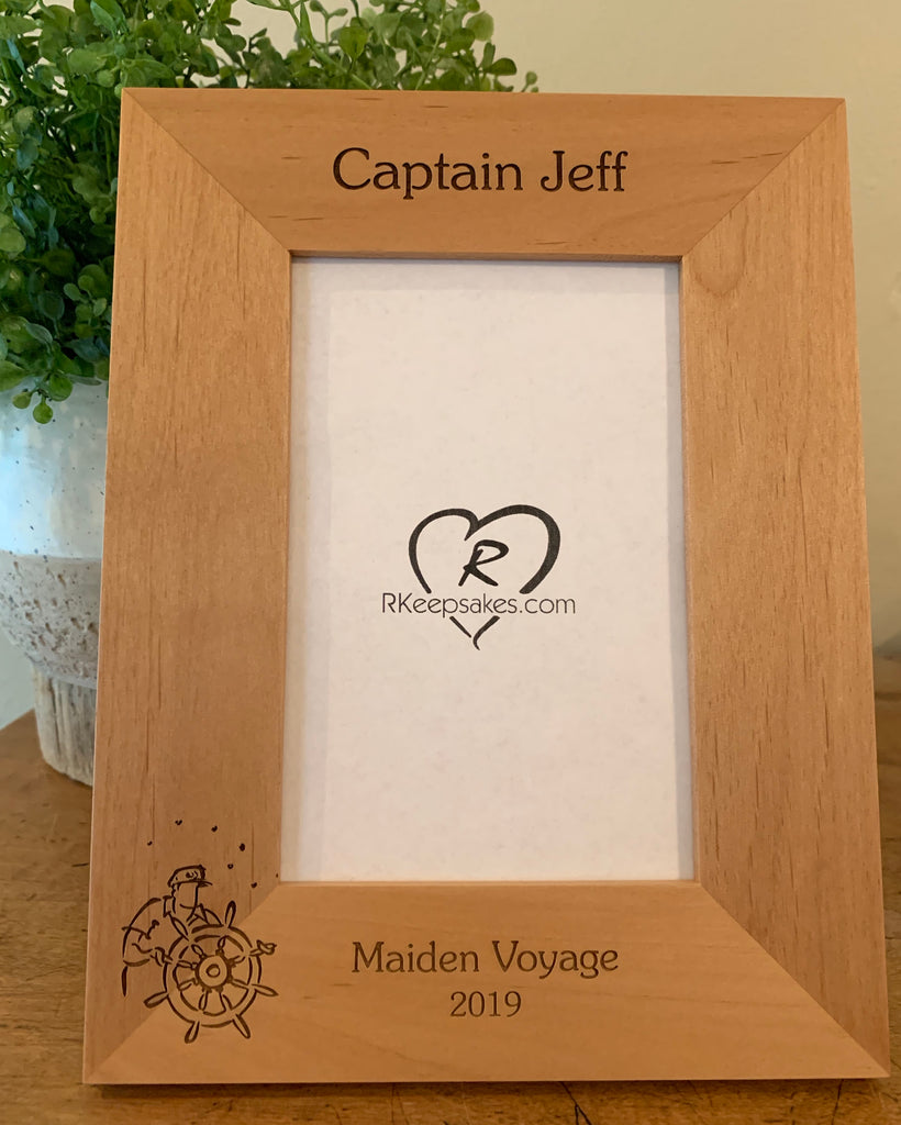 Personalized Boat Captain Picture frame with custom text and boat captain image engraved